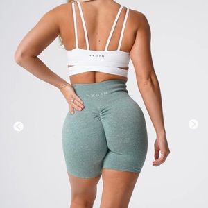 NVGTN Scrunch Seamless Shorts